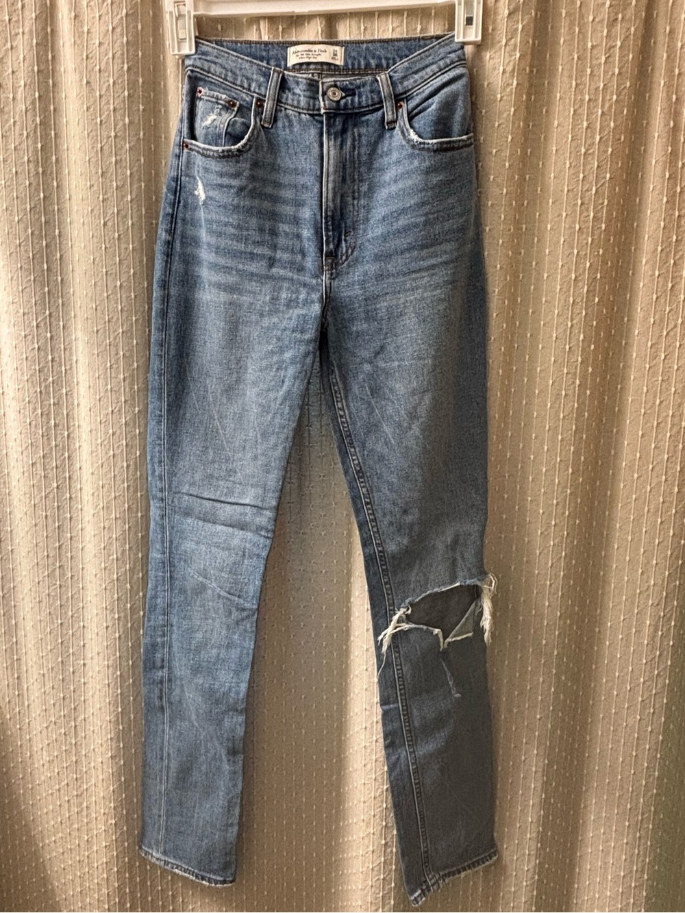 Abercrombie & Fitch Light Blue Distressed High-Rise Skinny Jeans